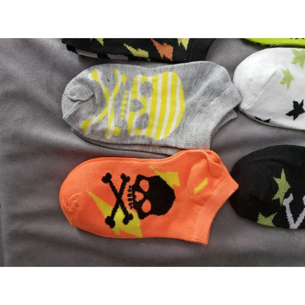 Boy's Small 6/7 Skull Lighting Bolt Novelty Orange Black Gray NEW WITHOUT‎ TAGS